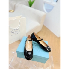 Prada flat shoes